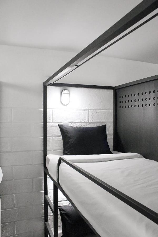 Goo Saigon Dorm- 50a Bui Thi Xuan Q1- By Bay Luxury