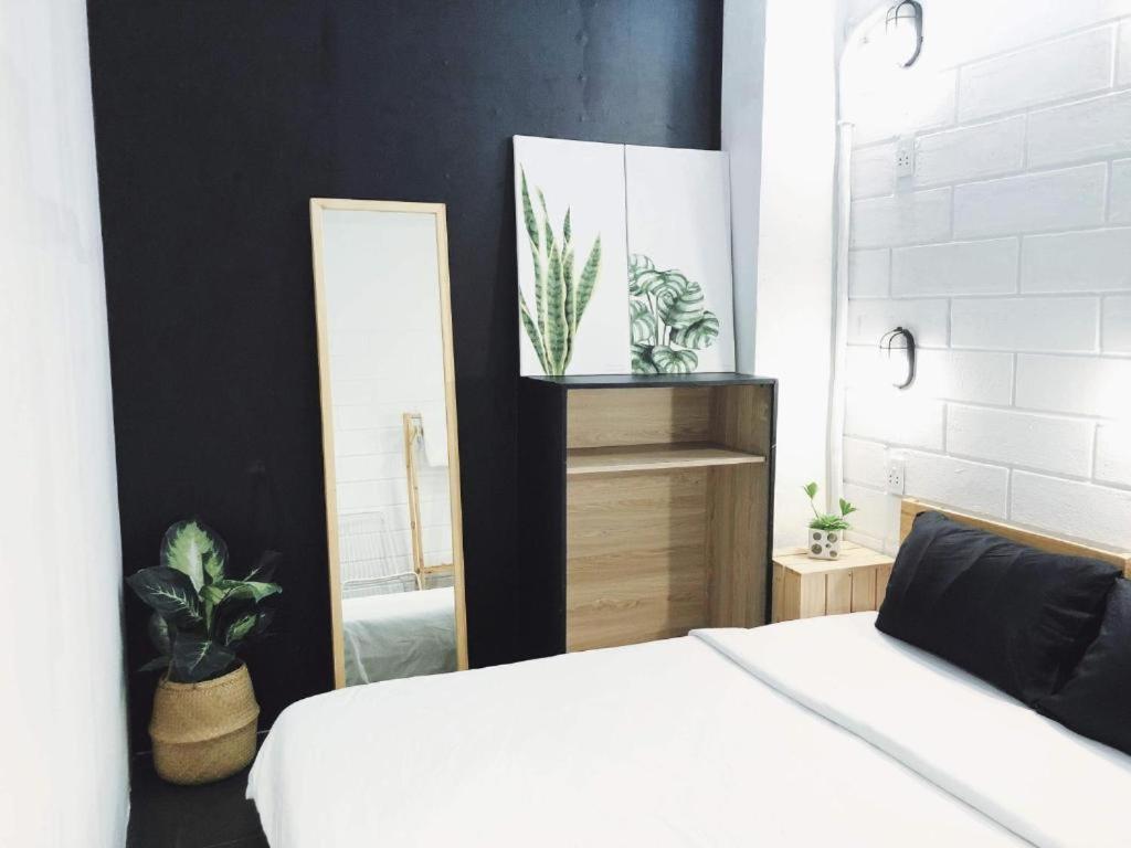 Goo Saigon Dorm- 50a Bui Thi Xuan Q1- By Bay Luxury